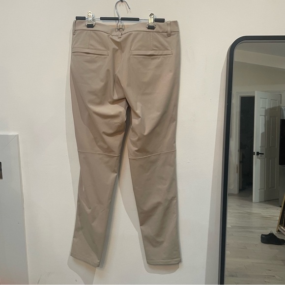 lululemon athletica Men's Tan Chinos - Picture 3 of 4